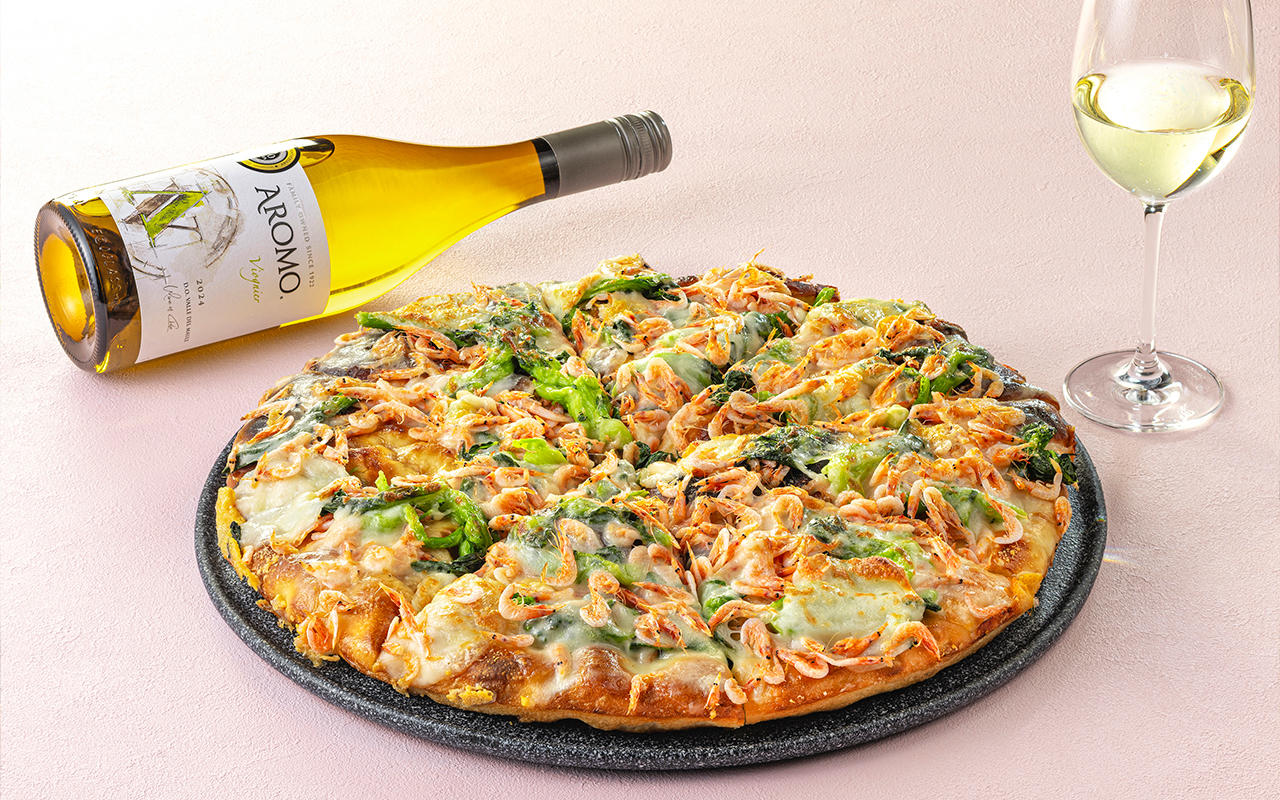 Sakura Shrimp and Rapini Pizza