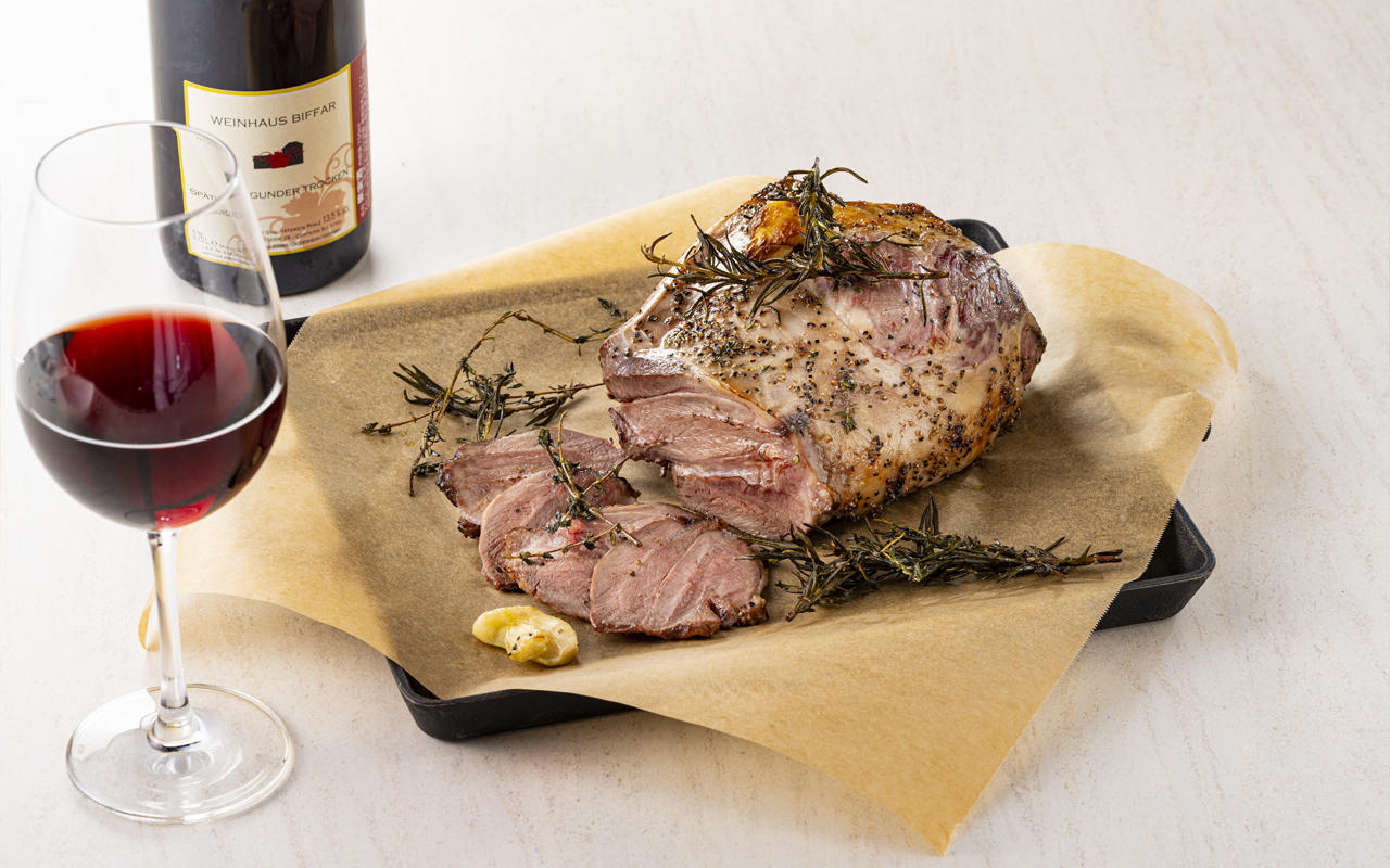 【ディナータイム限定】ラムレッグの香草マリネグリル(2月限定)